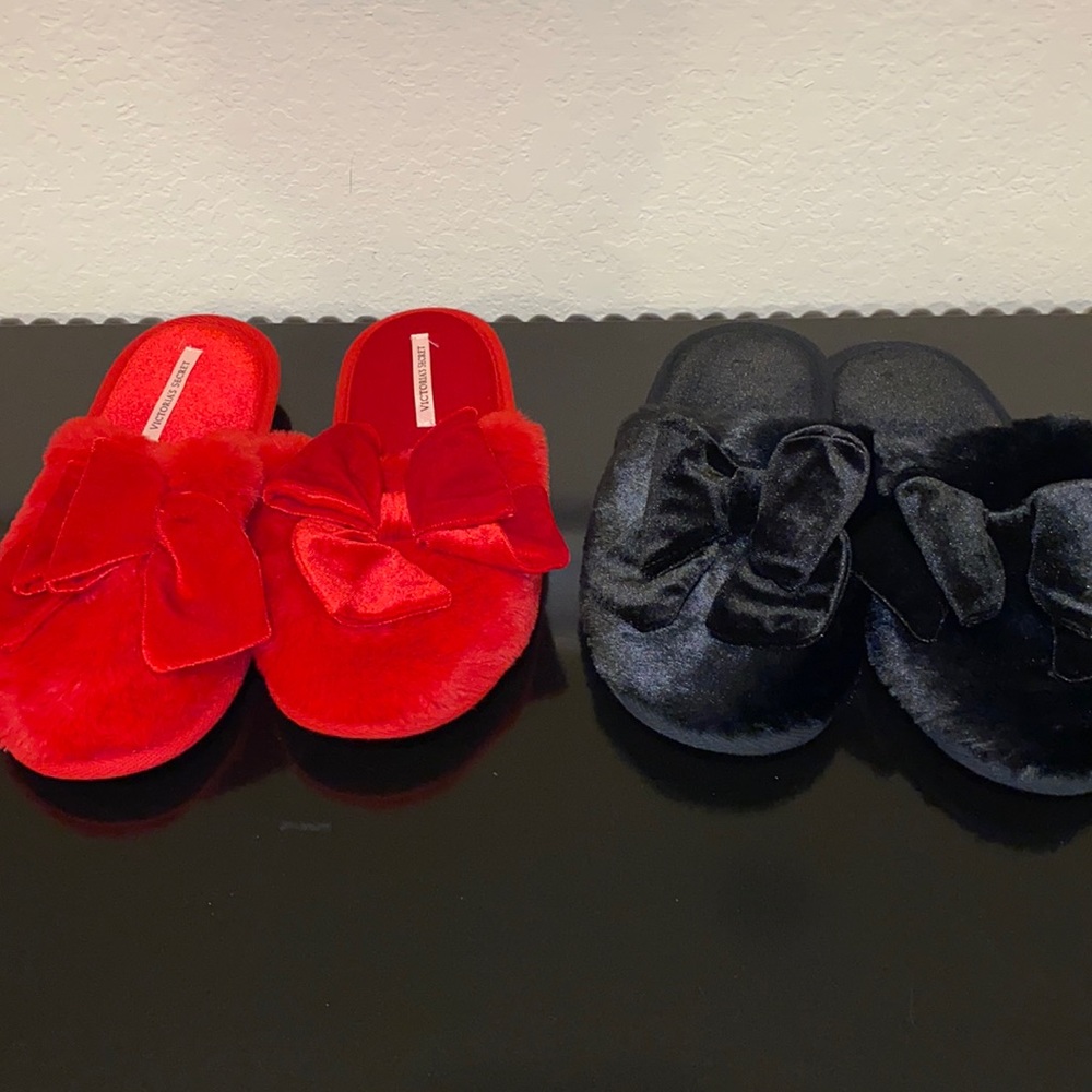 VICTORIA’S SECRET RED SLIPPERS